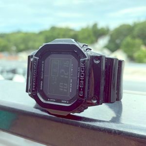 Rare G-shock Square *Gloss Black*